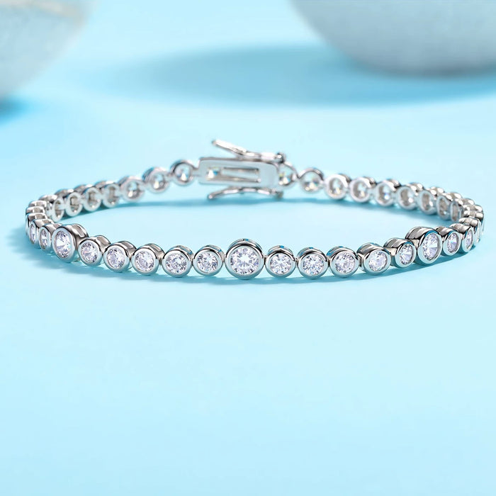 Round Bezel Moissanite Tennis Bracelet – Classic Luxury in Every Link