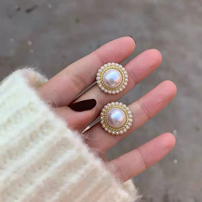 Vintage-Inspired Oversized Pearl Stud Earrings – Gold Beaded Frame