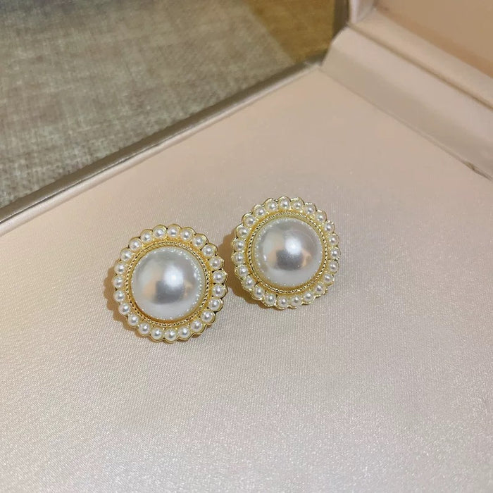 Vintage-Inspired Oversized Pearl Stud Earrings – Gold Beaded Frame