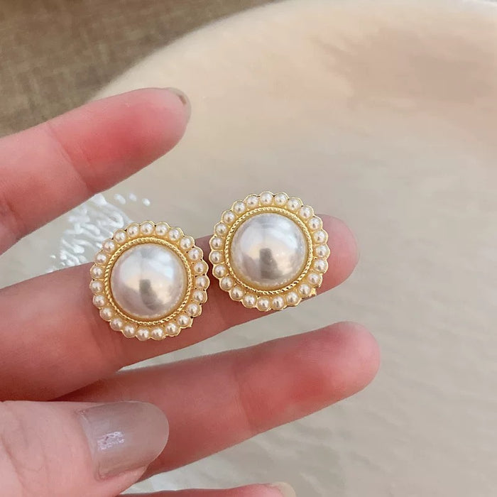 Vintage-Inspired Oversized Pearl Stud Earrings – Gold Beaded Frame