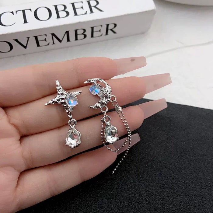 Celestial Moon & Star Drop Earrings – Iridescent Crystals with Asymmetrical Chain Design