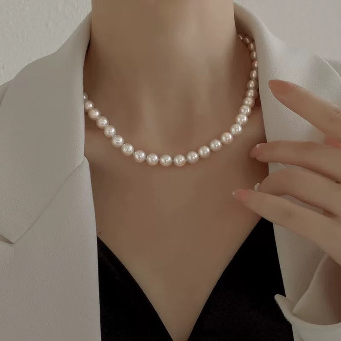 Natural Freshwater Pearl Necklace – Graceful & Refined